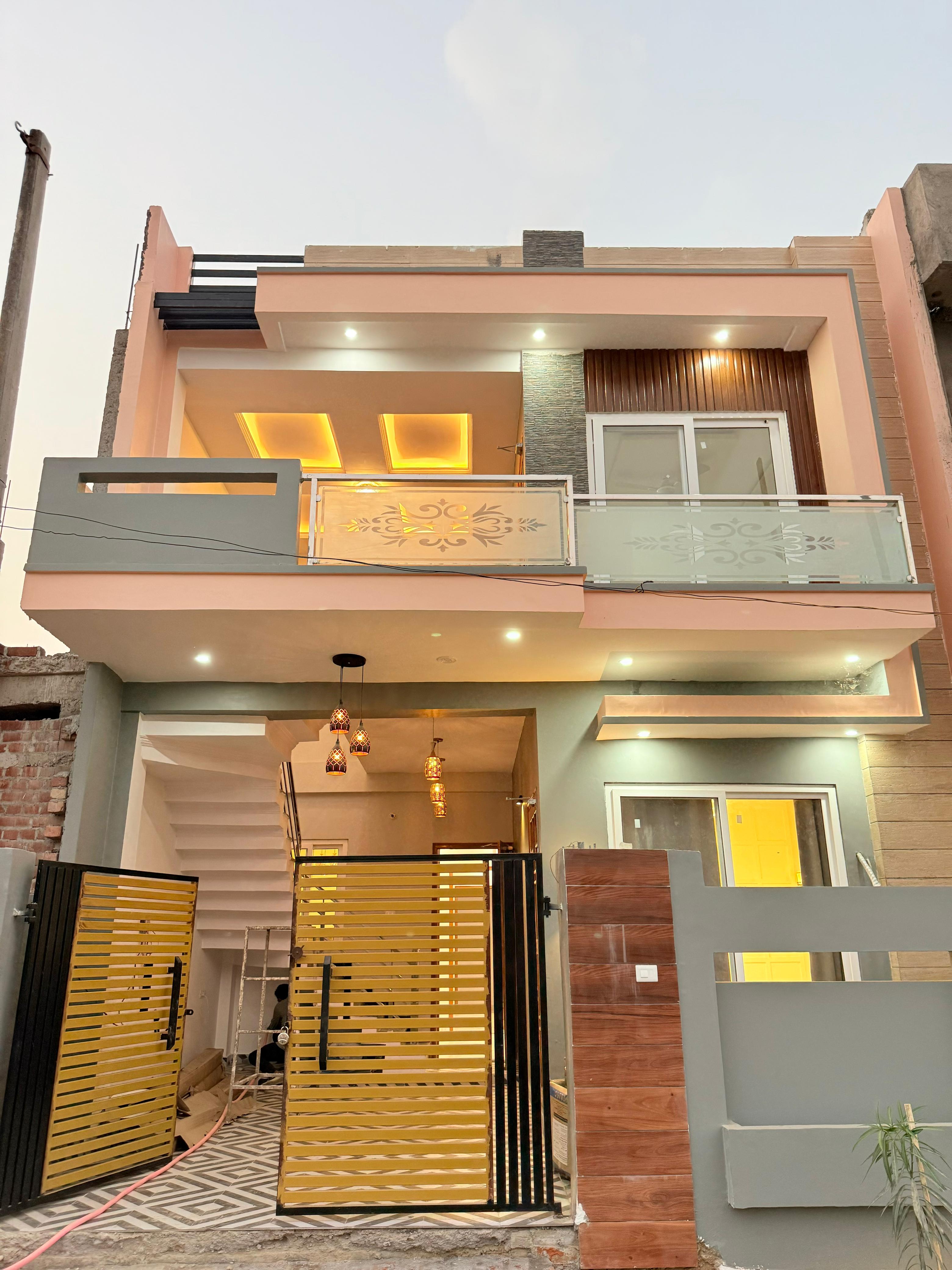 Hometek Enclave Lucknow Bandra West